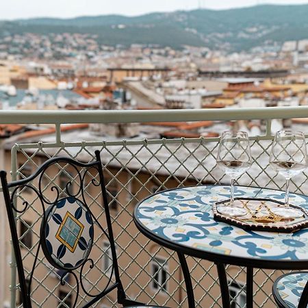 Apartamento San Giusto Elegante Bilocale Con Balcone E Vista Trieste Exterior foto